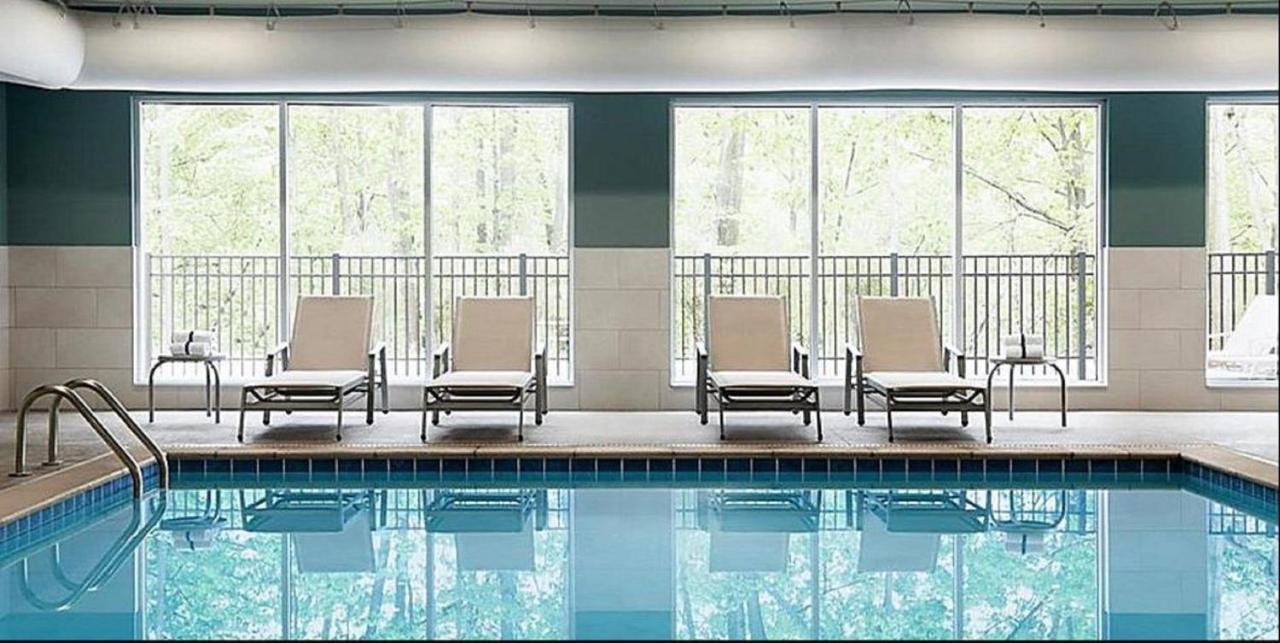 Holiday Inn Express & Suites - Carlisle Southwest I-81 By Ihg Εξωτερικό φωτογραφία