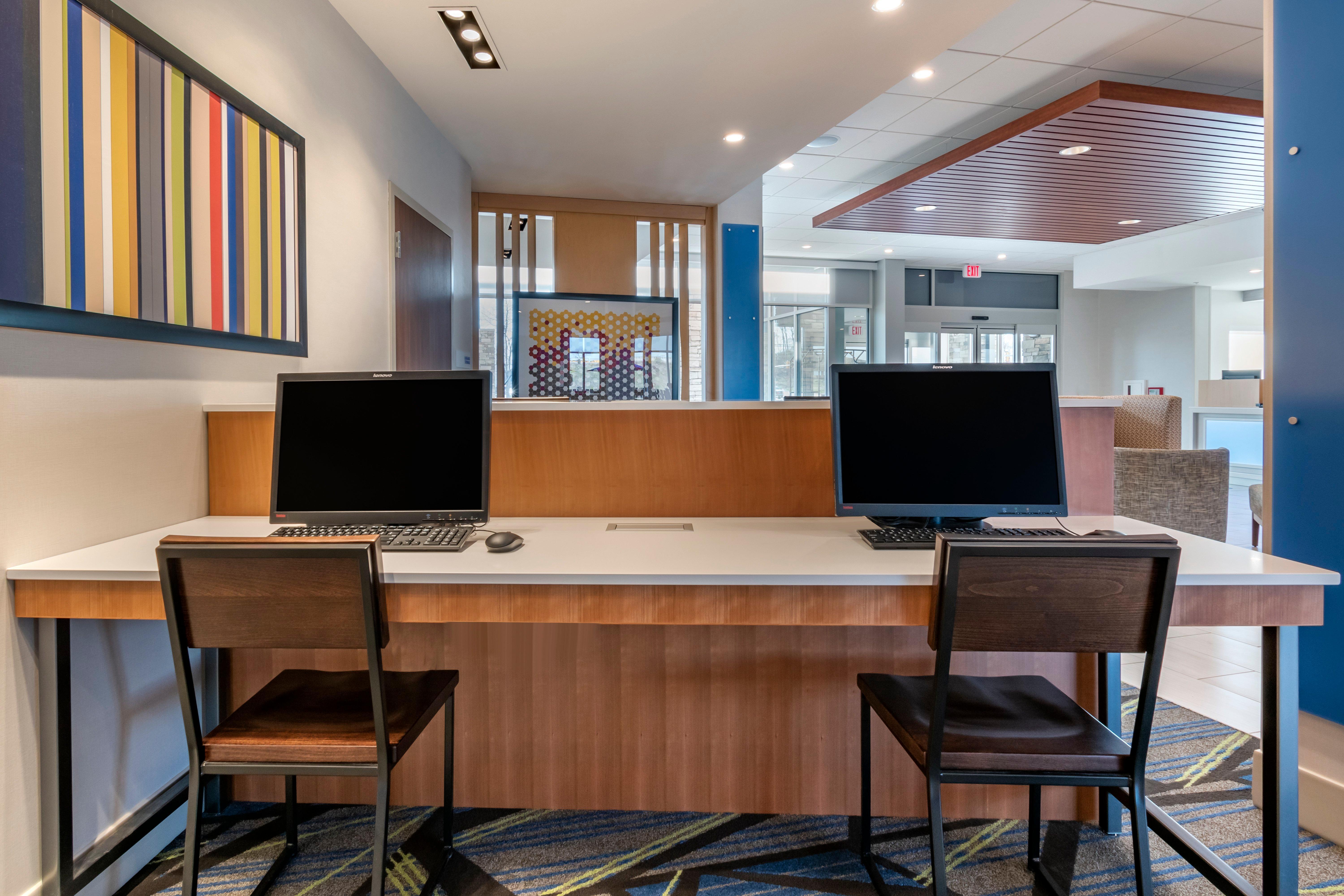 Holiday Inn Express & Suites - Carlisle Southwest I-81 By Ihg Εξωτερικό φωτογραφία